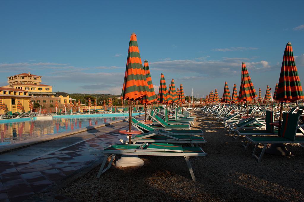 Sunbay Park Hotel Civitavecchia Εξωτερικό φωτογραφία