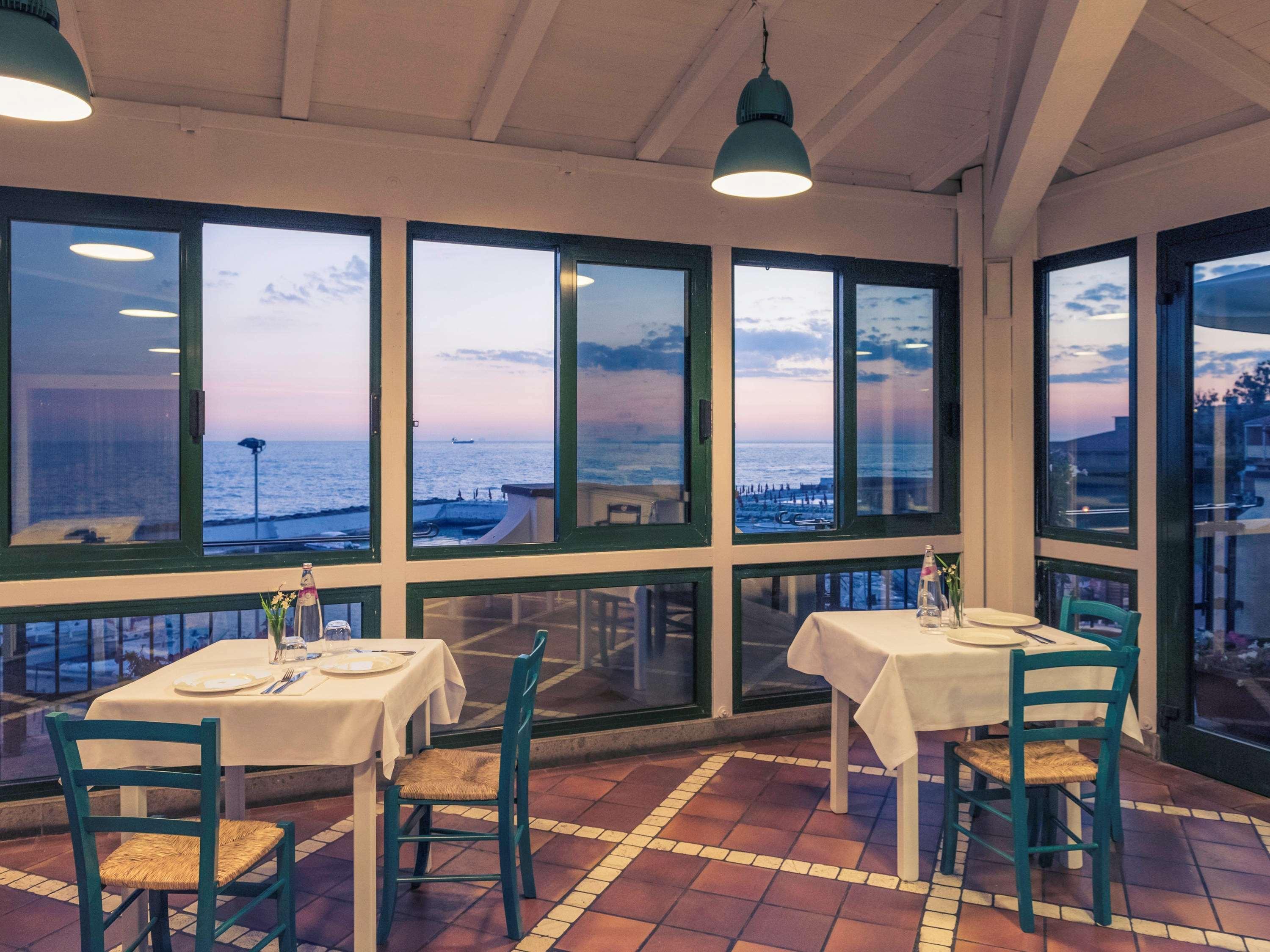 Sunbay Park Hotel Civitavecchia Εξωτερικό φωτογραφία