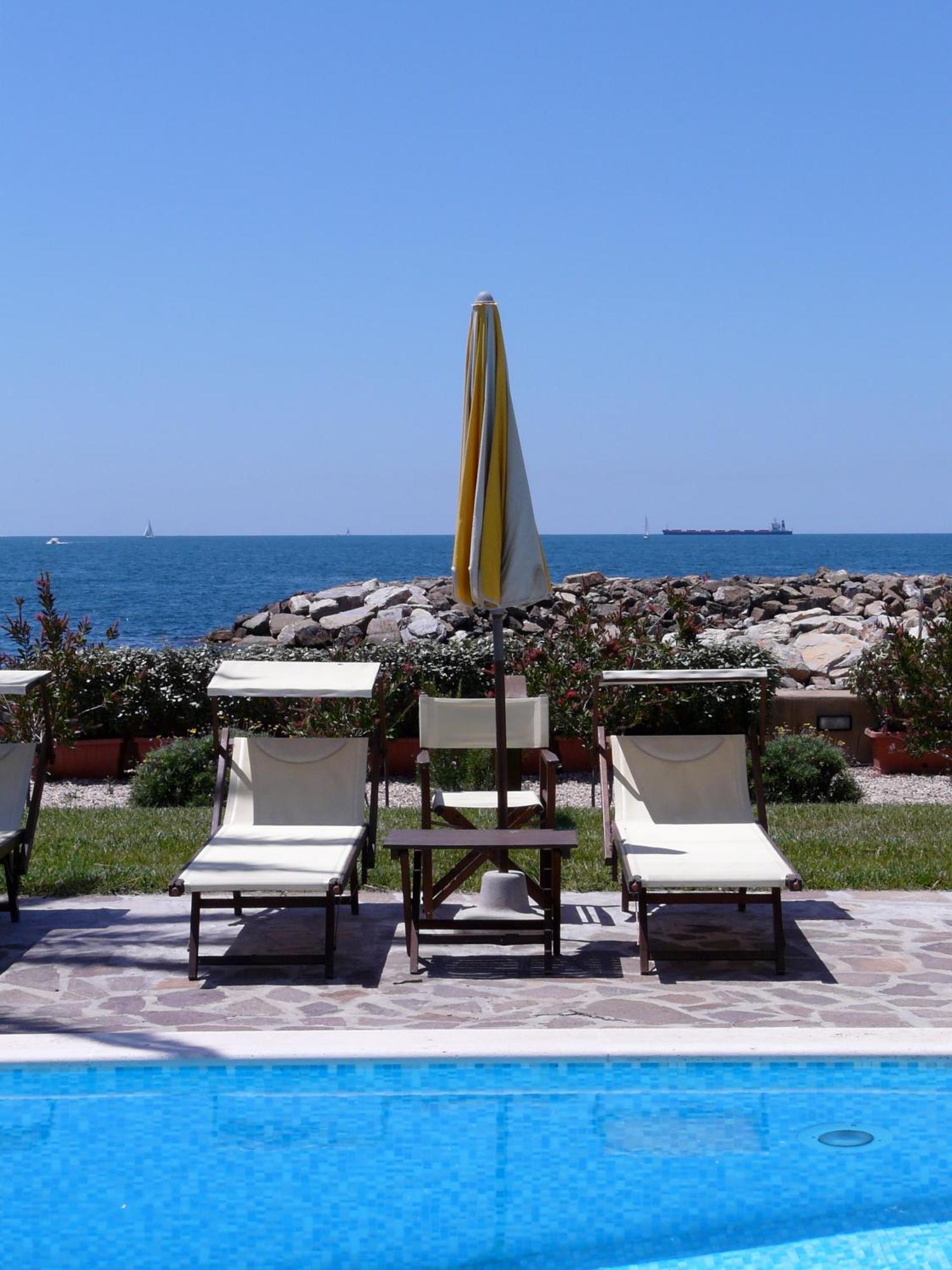 Sunbay Park Hotel Civitavecchia Εξωτερικό φωτογραφία