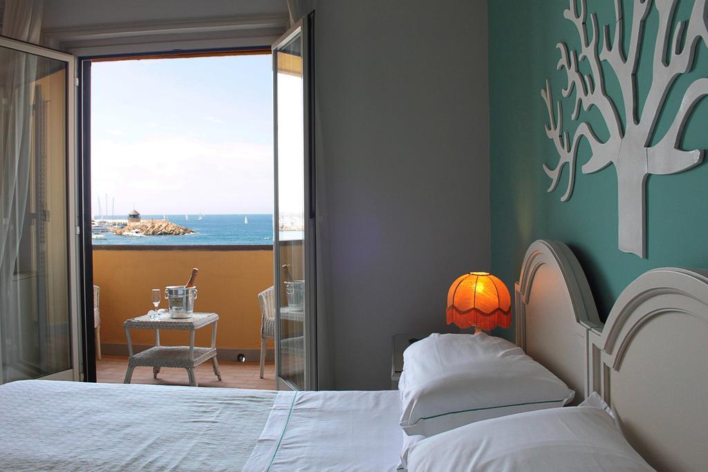 Sunbay Park Hotel Civitavecchia Εξωτερικό φωτογραφία