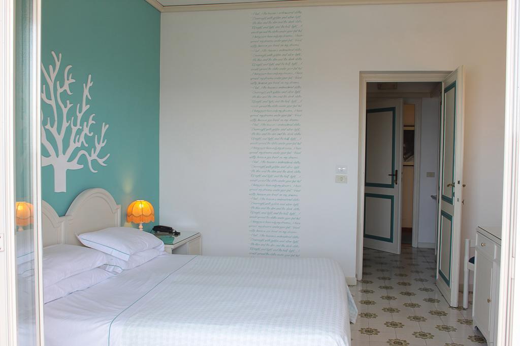 Sunbay Park Hotel Civitavecchia Εξωτερικό φωτογραφία